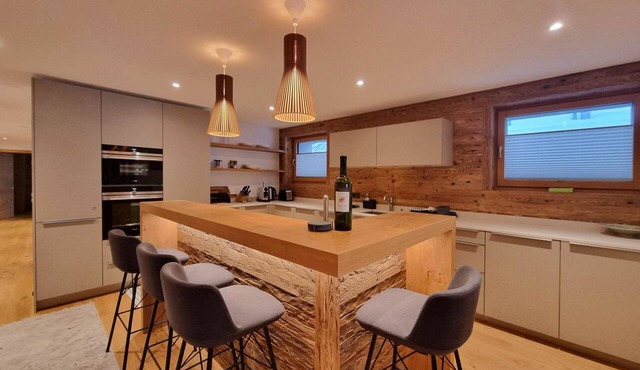 Berghof 2. OG Appartement/Fewo 8-Bettwohnung by Interhome