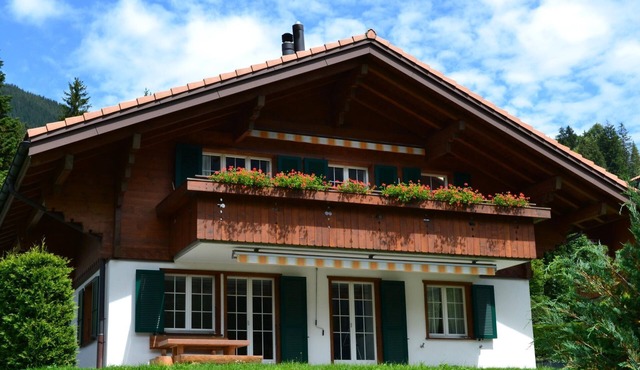 Bim Bühlmättli 4 Bett Wohnung by Interhome