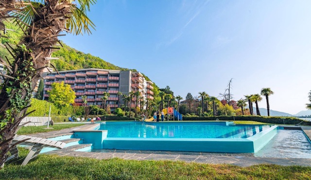 Bissone Campione Lake Pool & Relax