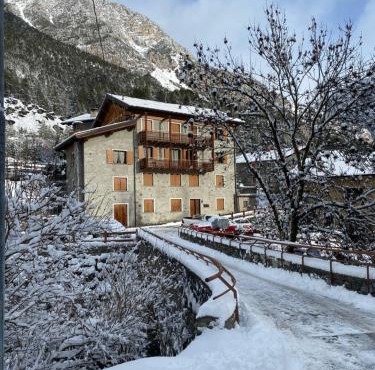 BORMIO Alpine Suite