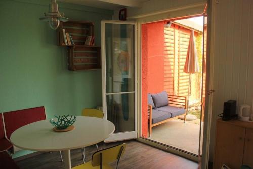 Camping "le Pécos" appartement confort 5 personnes