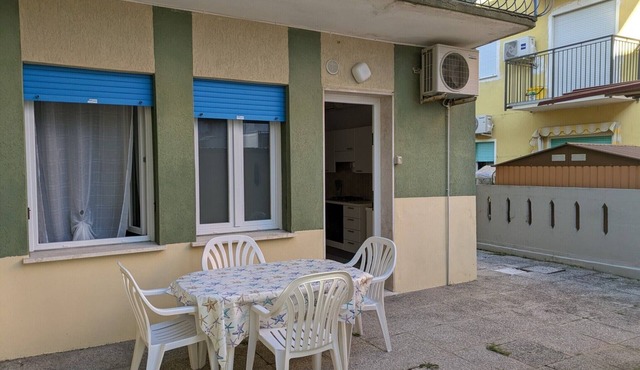 Caorle ground floor property near the sea in Caorle