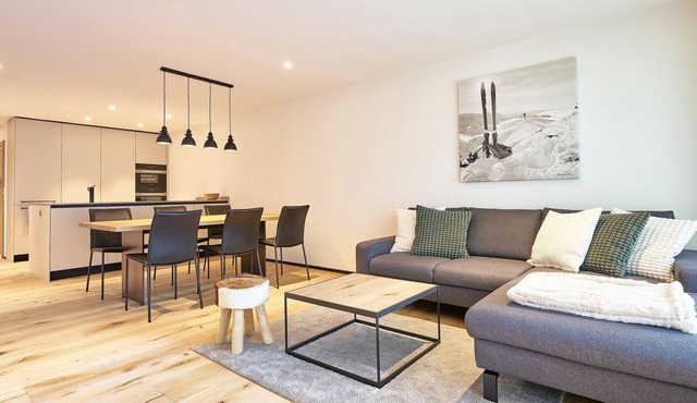 Carlton am Park A04 Appartement/Fewo, Dusche oder Bad, WC 3 1/2-Zimmerwohnung by Interhome