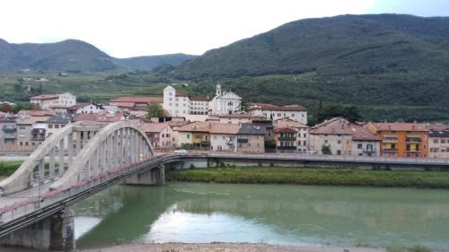 Casa Bartali - apartment with free parking and garage in San Michele allʼAdige