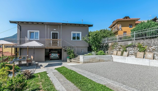 Casa Tramonti: Mountain-View with Terrace Dining, Gemonio, Italy