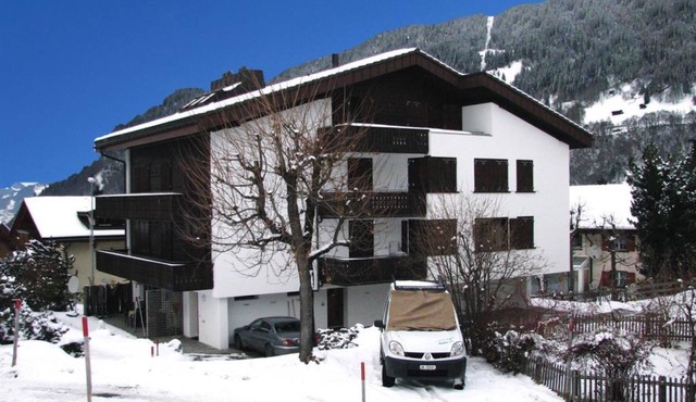 Casa Tscheba 3 Appartement/Fewo, Dusche oder Bad, WC 3½-Zimmerwohnung by Interhome