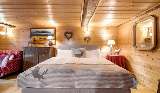 CHALET DEI FIORI - ROOM & APARTMENT