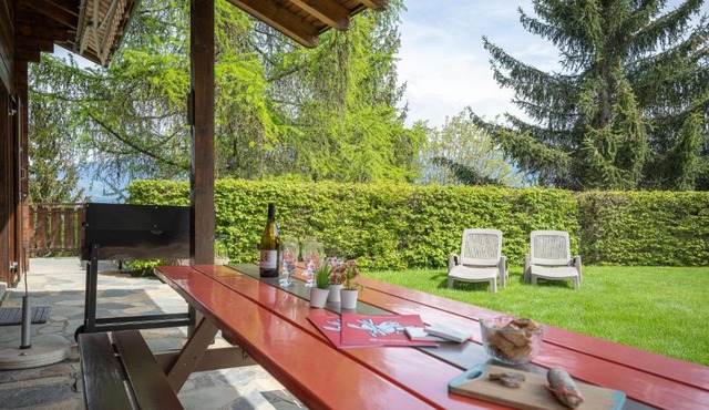 Chalet Falaises by Interhome