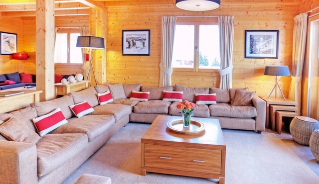 Chalet, sauna, terrace, balcony, fireplace or stove, tv, ski locker, 250m², Thyon