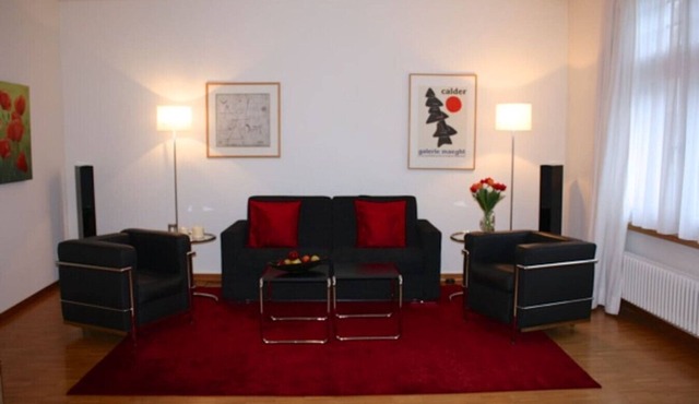 Charming flat/near lake (FB9)