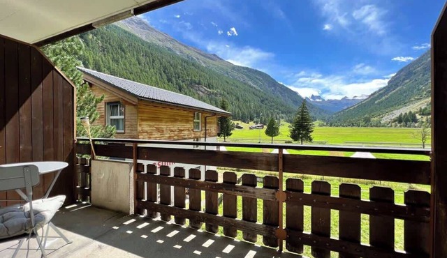 Charming Täsch Studio w/Terrace & Free Parking