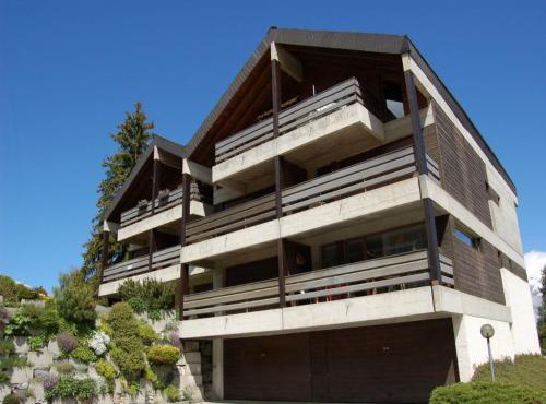 Cité Radieuse C Lagettes 123, appartement lumineux situà au rez-de-chaussée
