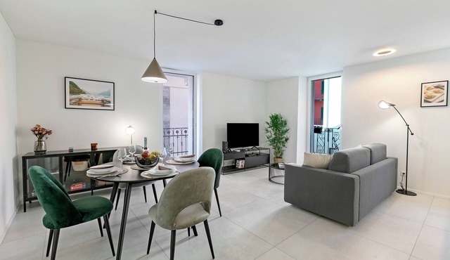 Corte di Ascona 2 with Balcony & A/C for 4, Ascona, Switzerland