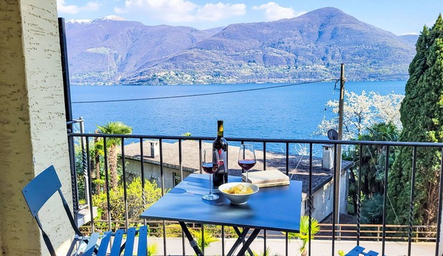 Cosy apartment for 4 guests with WIFI, TV, terrace and panoramic view