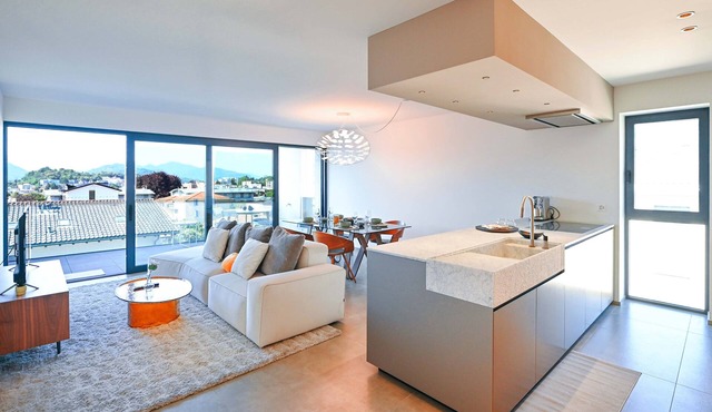 Design Apartment Gottardo with Views over Lugano