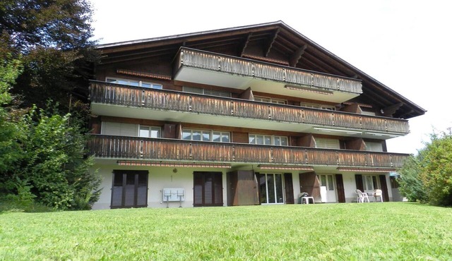 Diamant Appartement/Fewo, Dusche oder Bad, WC, 1 Schlafraum 2-Bettwohnung by Interhome