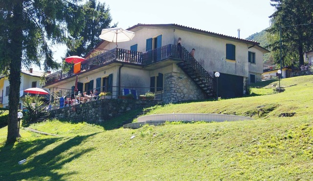Direkt am See mit Terrasse