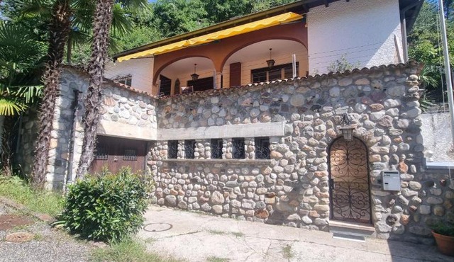 Doppelzimmer Madonnone 10, 6989 Purasca, Schweiz