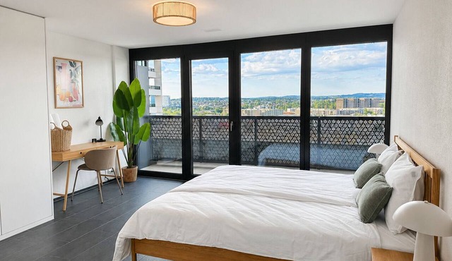 Dubai Skyline Apartment Zurich | 3 min. to the lake | 6 min. to Zurich Central Station