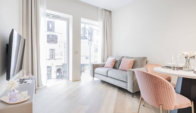 Easylife - Duomo Deluxe Apartments #1 in Milano