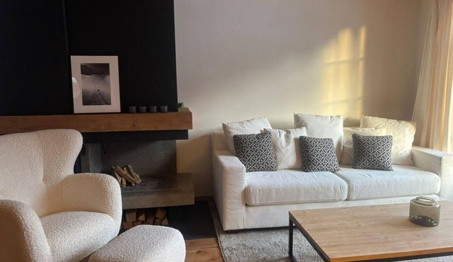 Elegant 1BR Rougemont Apartment