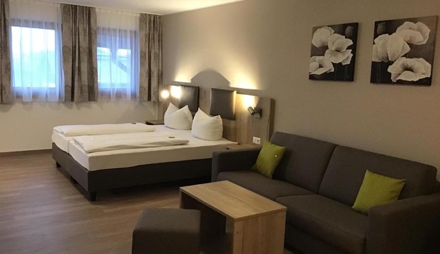 Gasthof Hotel Esterer in Schechen
