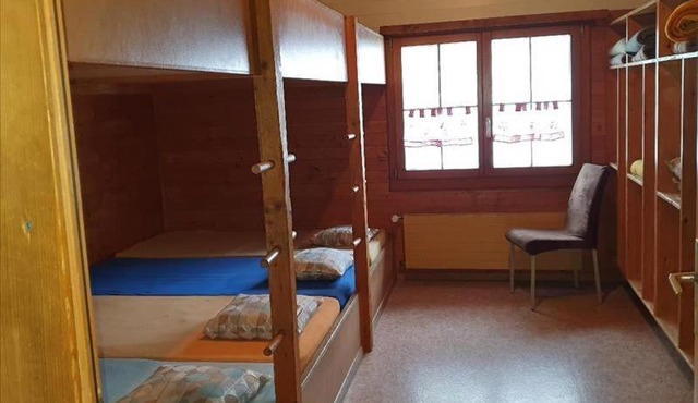 Gruppenhaus Lueg is Tal