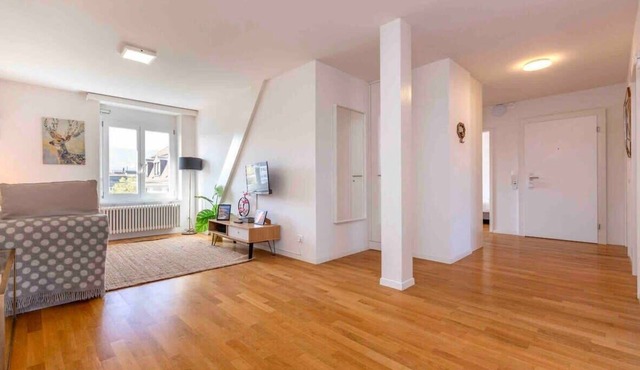 Guest Fave Downtown 2-BR Loft Apartment 5B