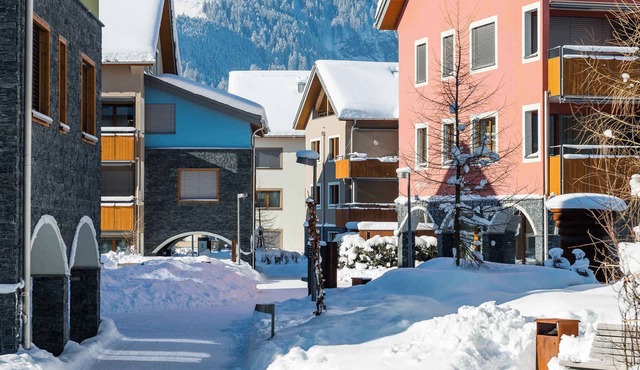 Holiday apartment with heating and ski storage