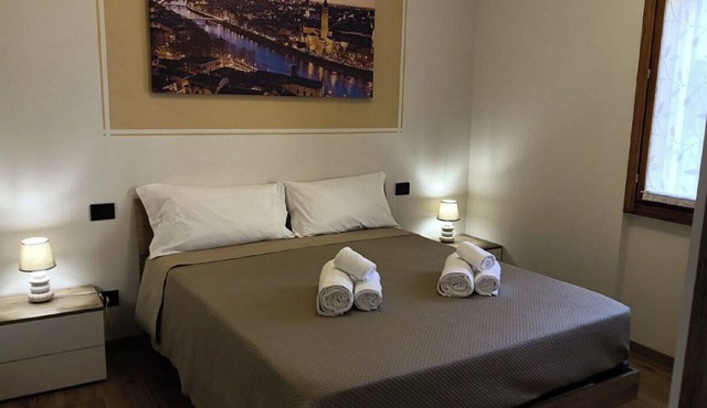 Holz 35 Apartment Verona Garage wi-fi Breakfast