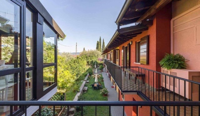 Home with garden for your family and pets