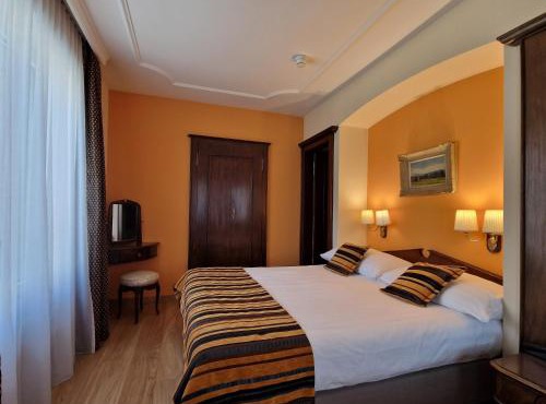 Hotel Athmos