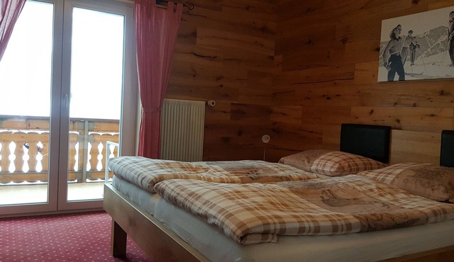 Hotel Mira