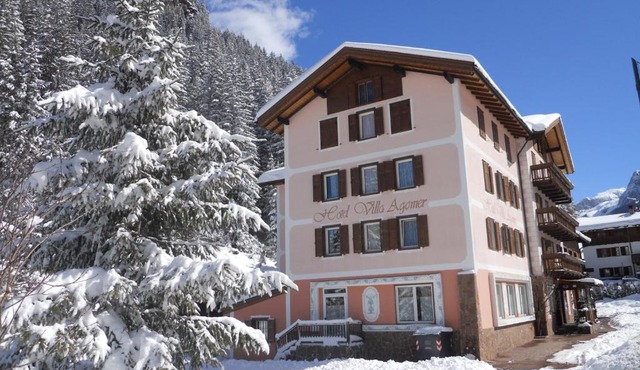 Hotel Villa Agomer in Canazei
