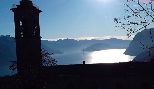 Lake Iseo in Esmate:The House of Fairies CIR.016200CNI00013 CIN IT016200C2UAHS6HFE