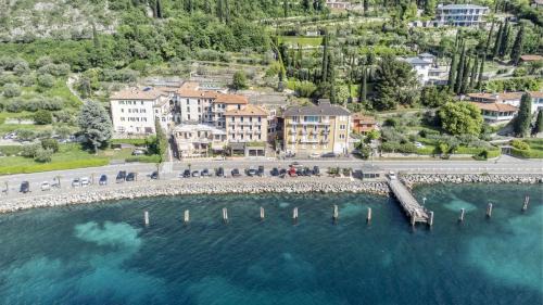 Lake Sensation - Garda Lake View in Nago-Torbole
