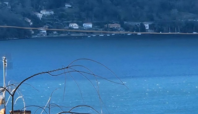 Laura's House, a detached house 5 km from Varenna