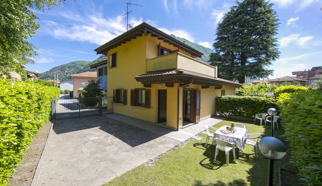 Le Betulle Private Garden & Parking in Laveno, Laveno Mombello, Italy