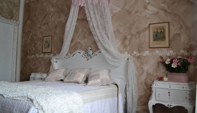 Le bouganville, 3 bedrooms Apt, city center and parking place in Desenzano del Garda