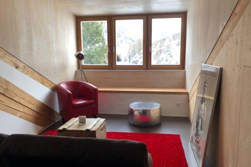 Loft 100m2, im Ökohaus in Susch