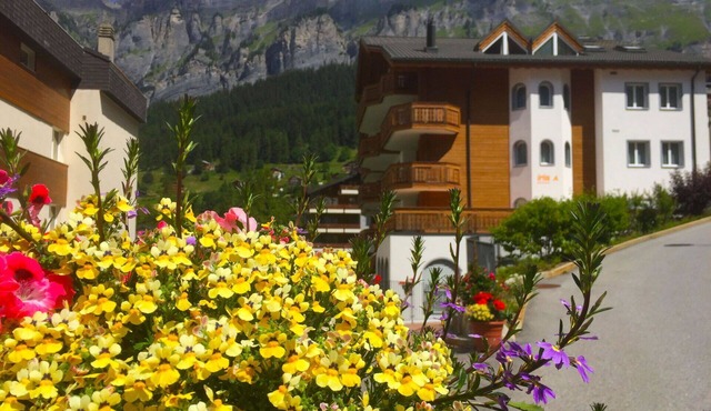 Lovely apartment for 2 guests with hot tub, WIFI, TV and terrace