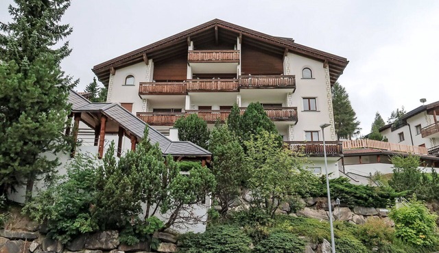 Lovely apartment for 4 guests with pool, WIFI, TV, balcony, pets allowed and panoramic view