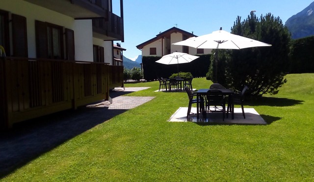 Molvenolago Apartment