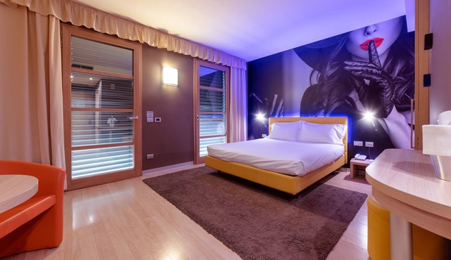 Motel Hotel Piranha in Casalino