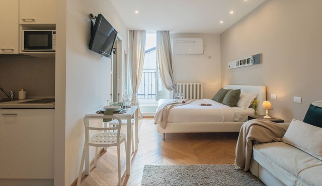 MT Studio 1 by Rent All Como