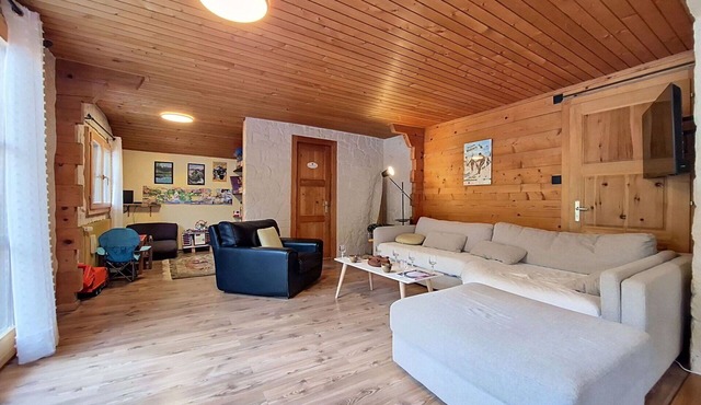 Nice apartment for 8 guests with WIFI, TV, balcony, pets allowed and panoramic view
