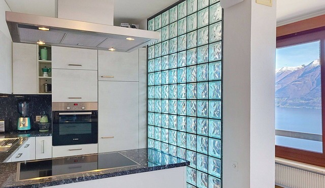 Nice apartment for 4 people with WIFI, TV, balcony, pets allowed and panoramic view