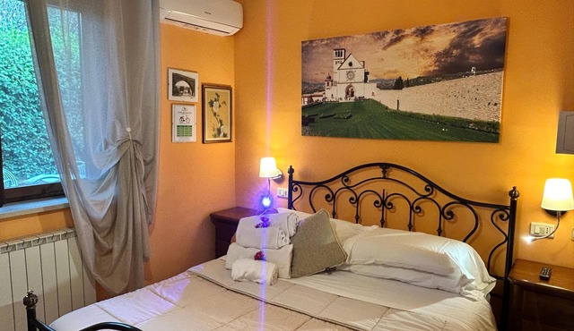 One Bedroom Apartment for 2/4 people (Gemini) in assisi
