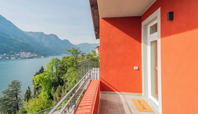 Panoramic Lake Lario Suite 02