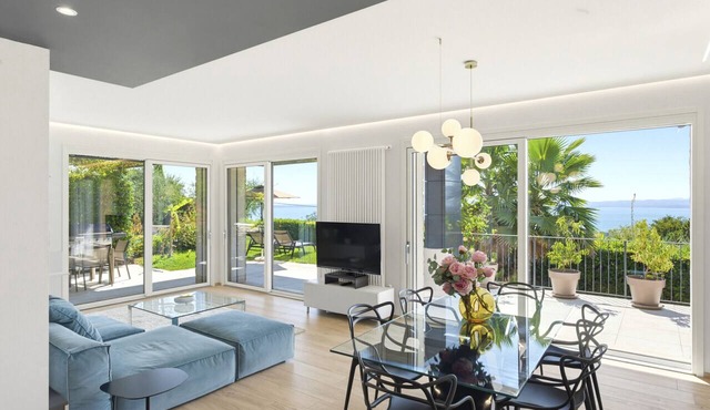 Regarda - Luxury "Villa Orizzonti" with private pool and breathtaking lake view